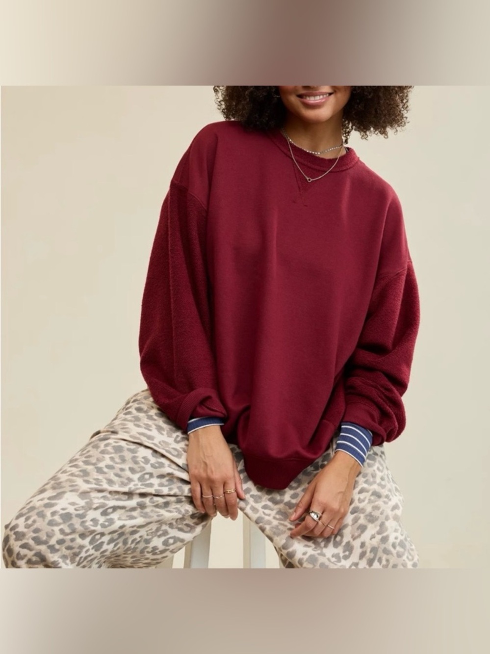 Sz Small Aerie Très Chic Chenille
Oversized Crewneck Sweatshirt Cherry Burgundy